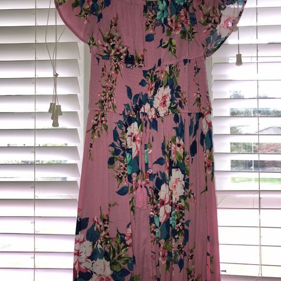 NWT Xhilaration Off the Shoulder High Low Maxi - Picture 4 of 7